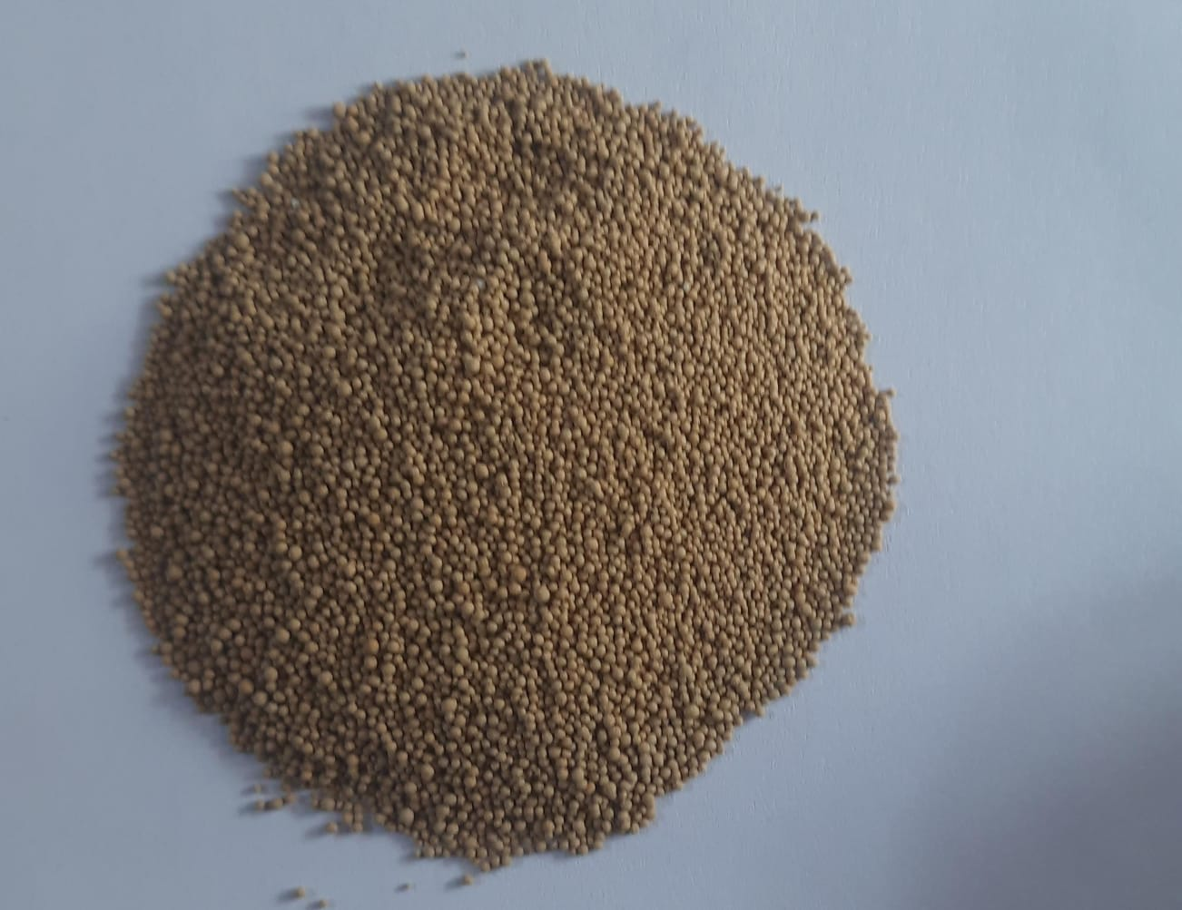 Maduramycin 1% granules — microbiological-grade poultry feed additive